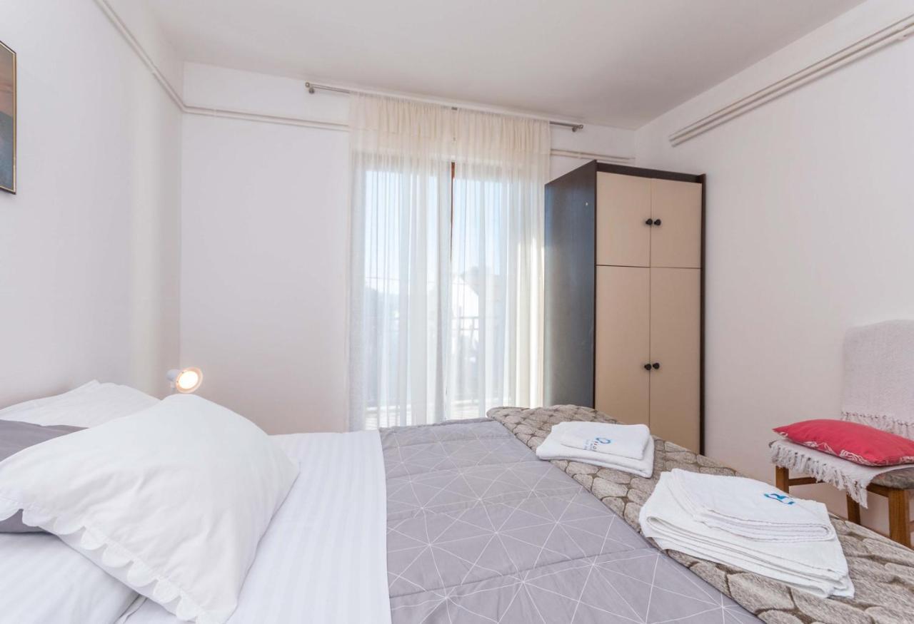 Savic Biograd Apartment Biograd Na Moru Exterior photo