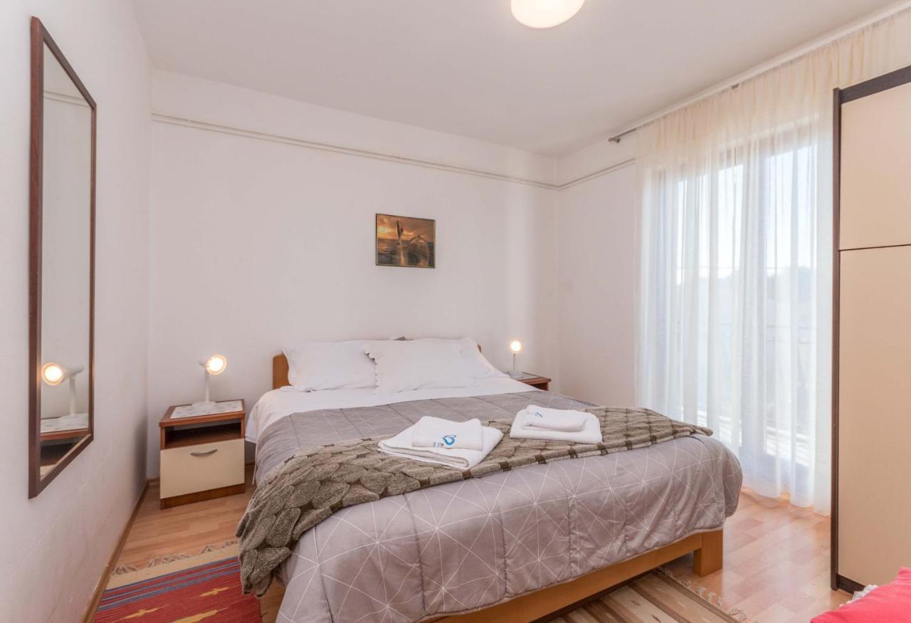 Savic Biograd Apartment Biograd Na Moru Exterior photo